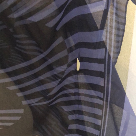 BCBG Blue Design Long Sheer Tunic Top - Picture 5 of 6